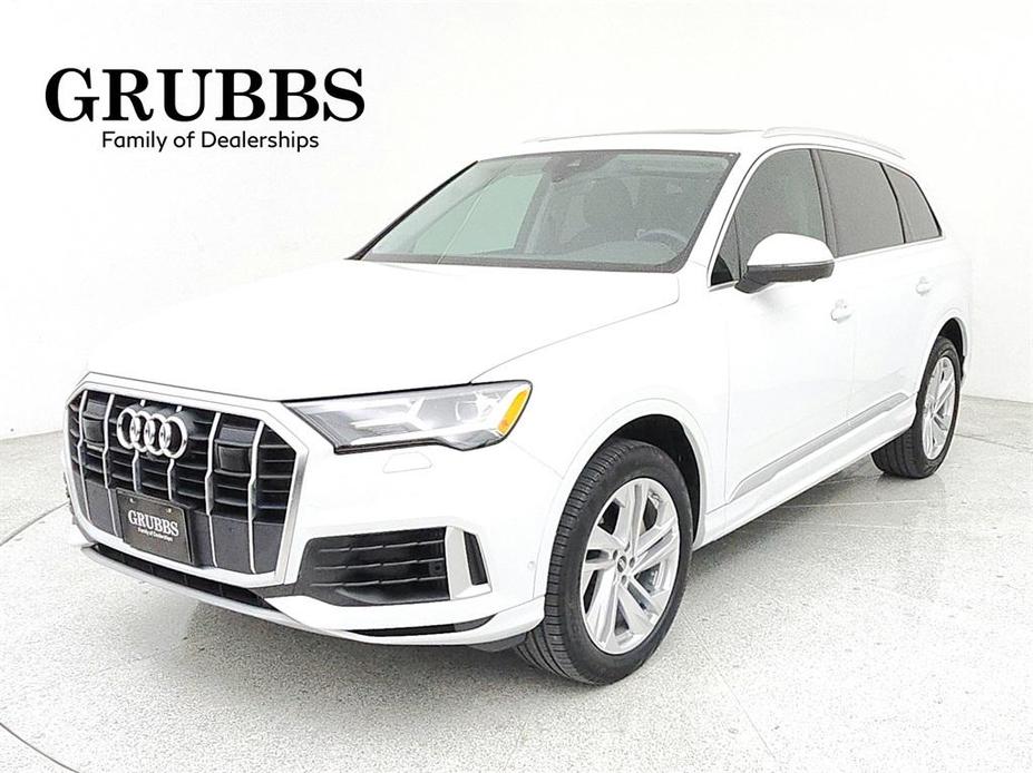 used 2023 Audi Q7 car, priced at $40,000