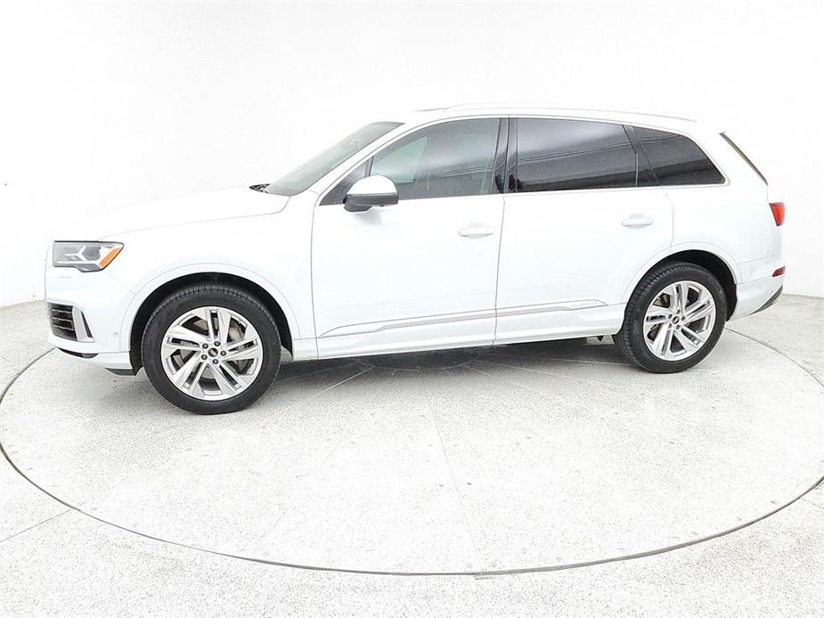 used 2023 Audi Q7 car, priced at $40,000