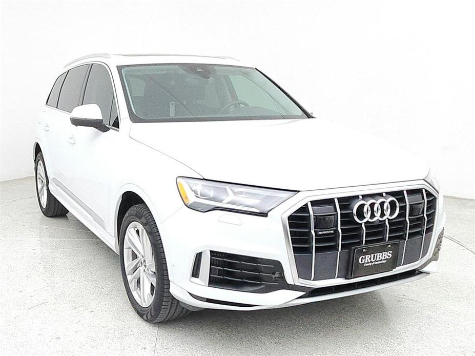 used 2023 Audi Q7 car, priced at $40,000