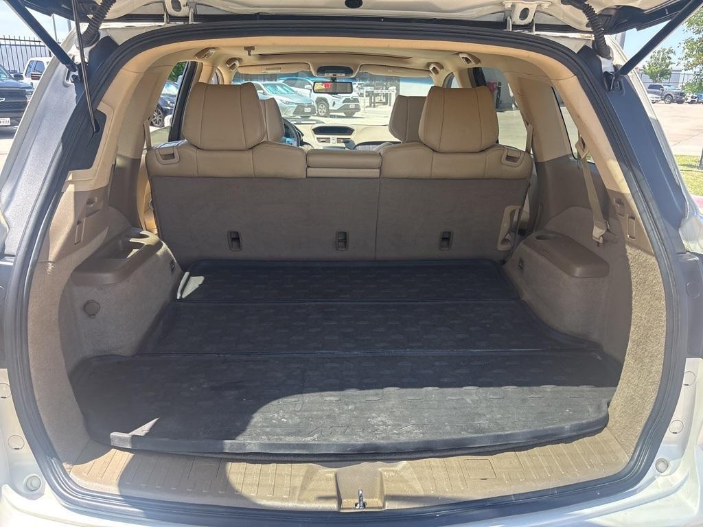 used 2013 Acura MDX car, priced at $9,000