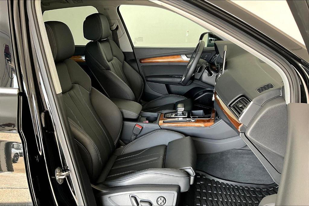 used 2024 Audi Q5 e car, priced at $44,000