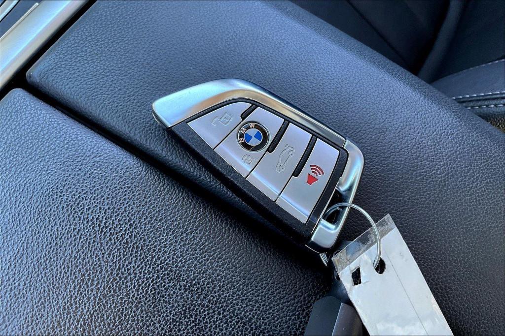 used 2022 BMW X7 car, priced at $53,000