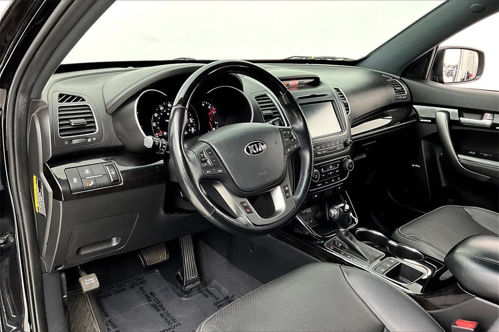 used 2015 Kia Sorento car, priced at $13,500