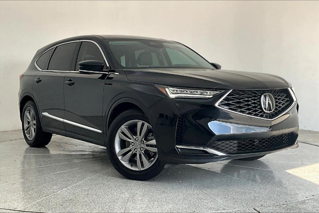used 2025 Acura MDX car, priced at $46,700