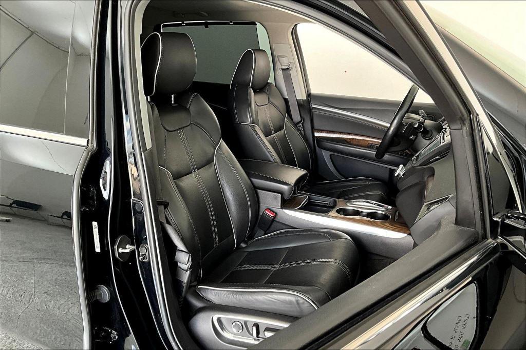 used 2019 Acura MDX car, priced at $24,250