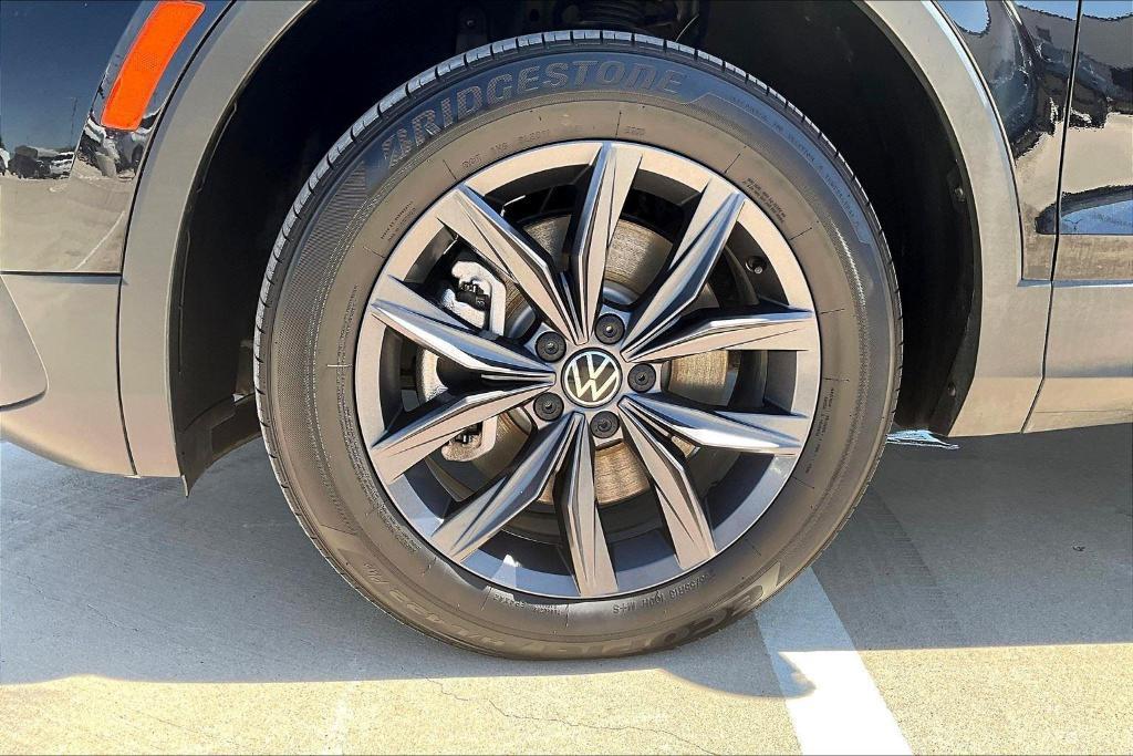 used 2022 Volkswagen Tiguan car, priced at $21,000
