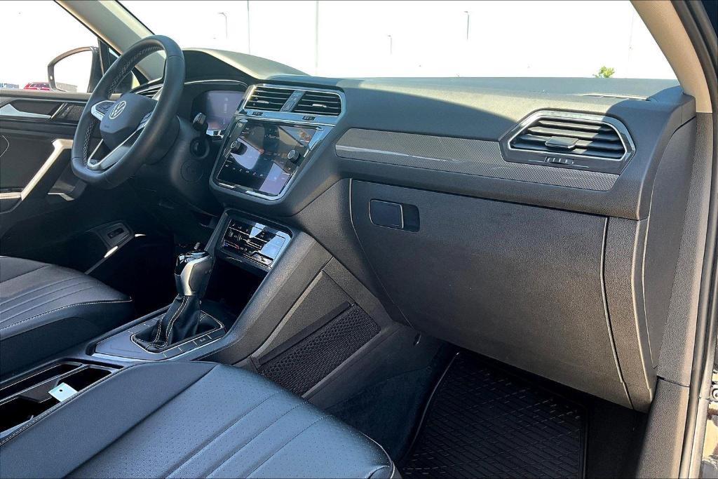 used 2022 Volkswagen Tiguan car, priced at $21,000