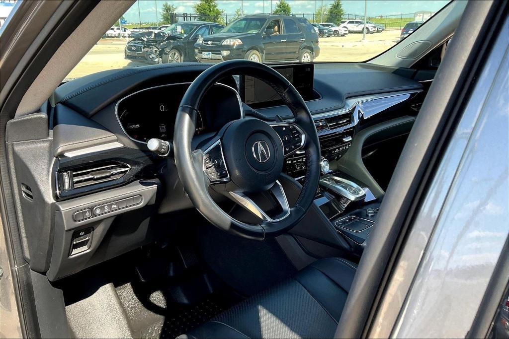 used 2023 Acura MDX car, priced at $39,600