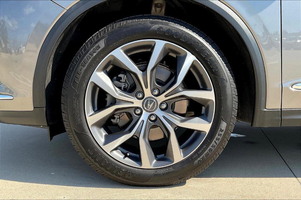 used 2023 Acura MDX car, priced at $39,600