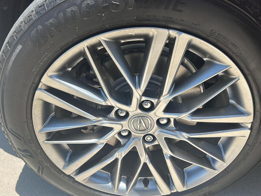 used 2024 Acura MDX car, priced at $53,000