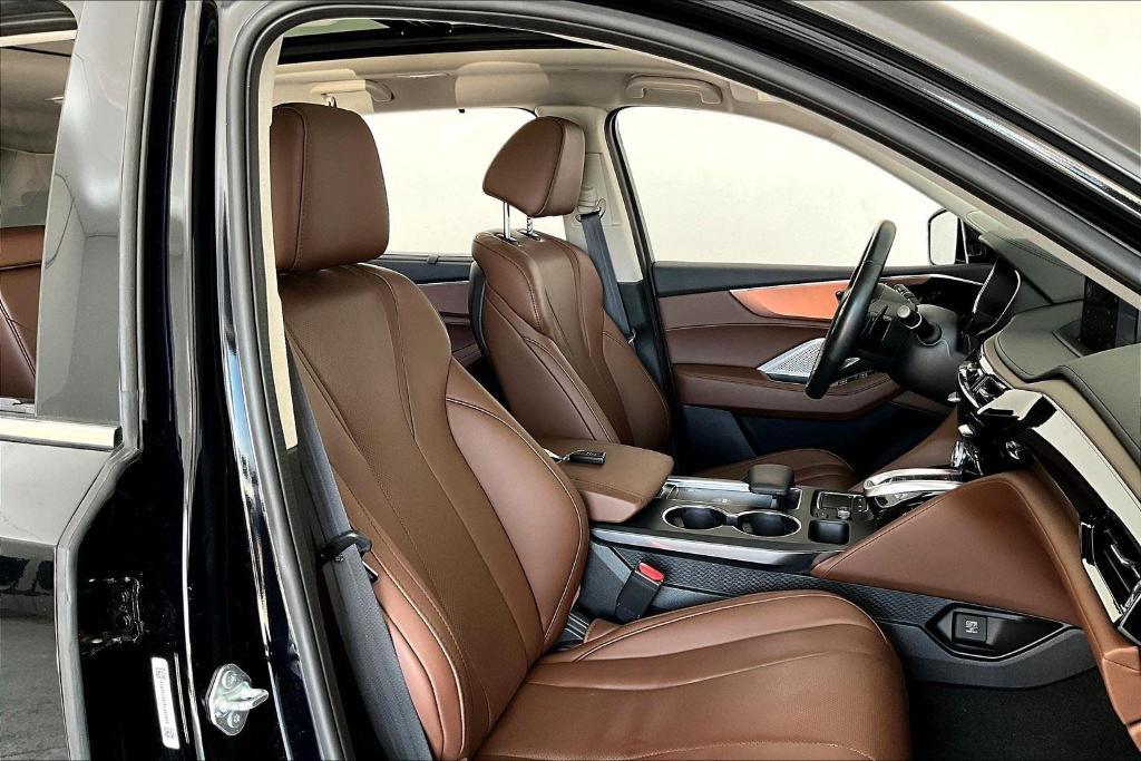 used 2023 Acura MDX car, priced at $41,500