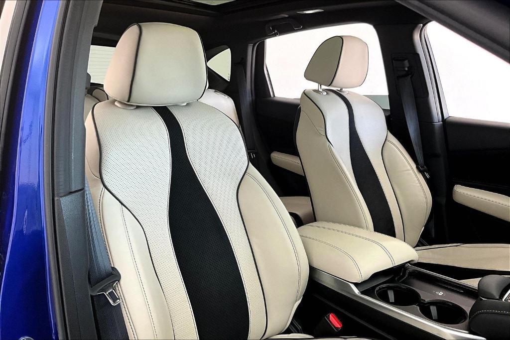 used 2025 Acura RDX car, priced at $45,000