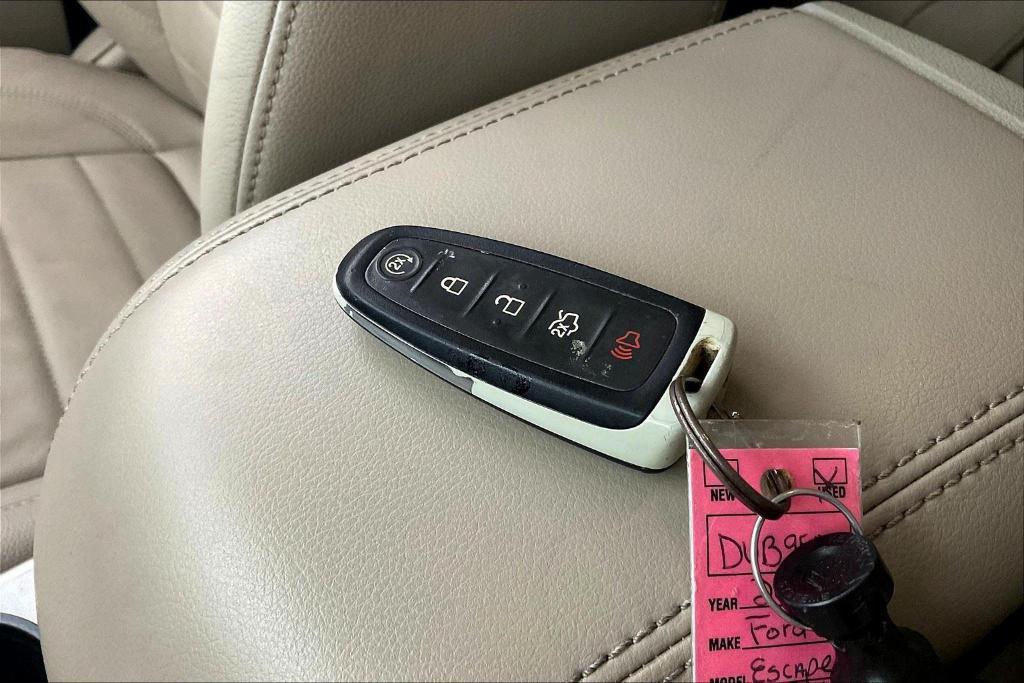 used 2013 Ford Escape car, priced at $8,350