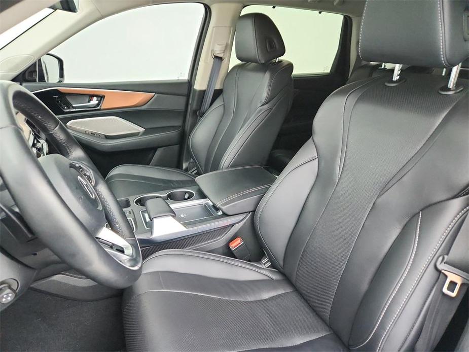 used 2022 Acura MDX car, priced at $39,000