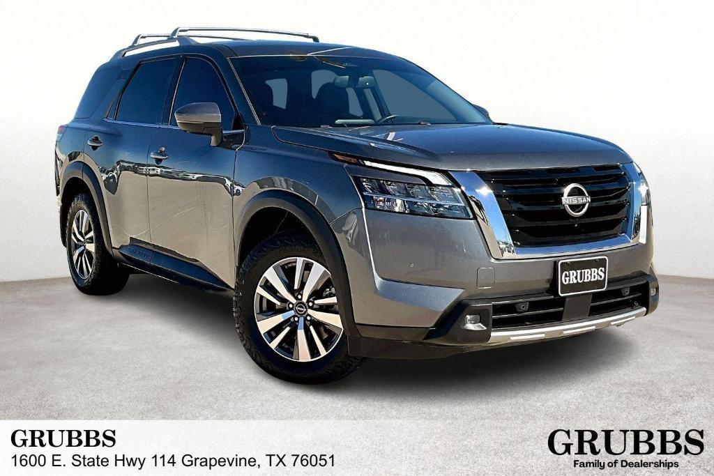 used 2022 Nissan Pathfinder car, priced at $26,500