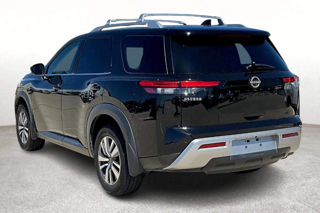 used 2022 Nissan Pathfinder car, priced at $28,000