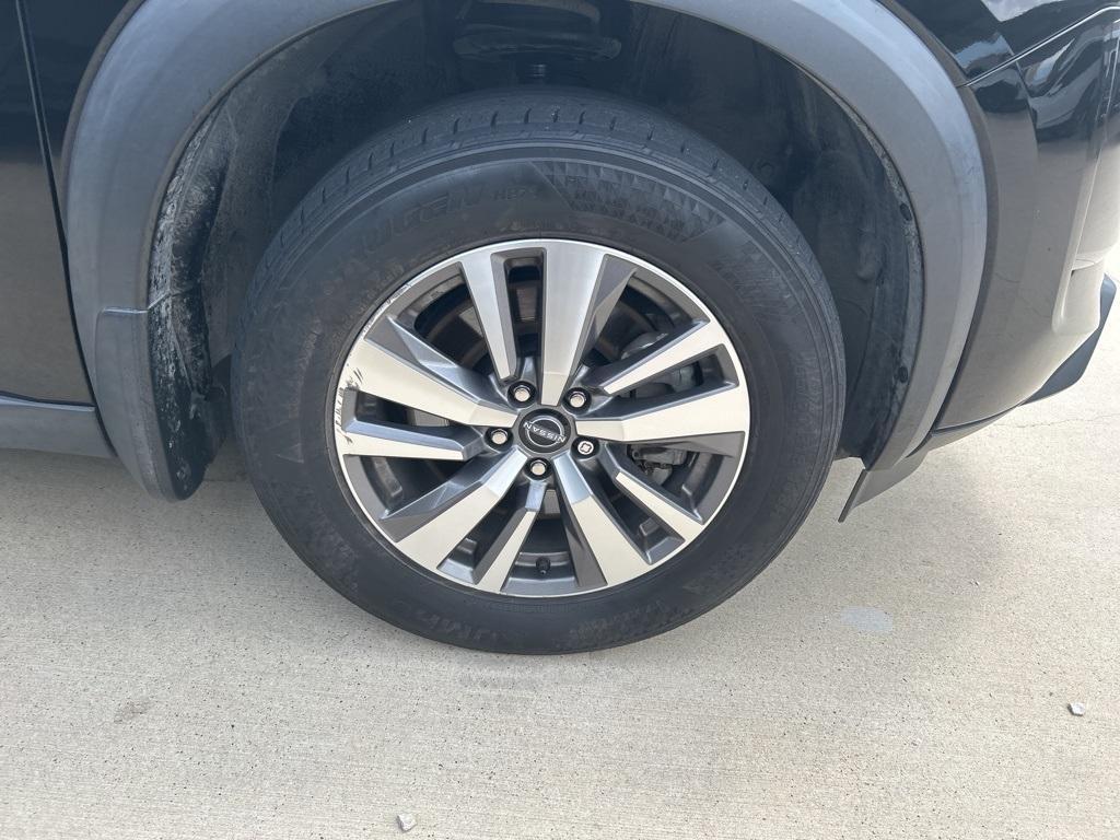 used 2022 Nissan Pathfinder car, priced at $29,000