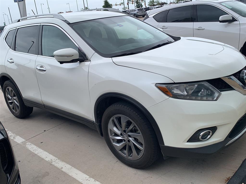 used 2015 Nissan Rogue car, priced at $11,500