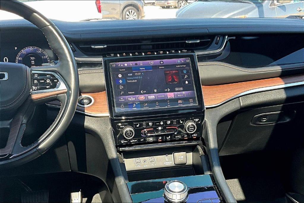 used 2023 Jeep Grand Cherokee car, priced at $34,999