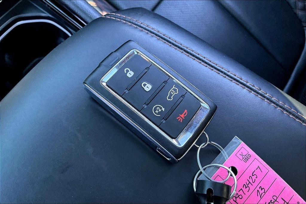 used 2023 Jeep Grand Cherokee car, priced at $34,999