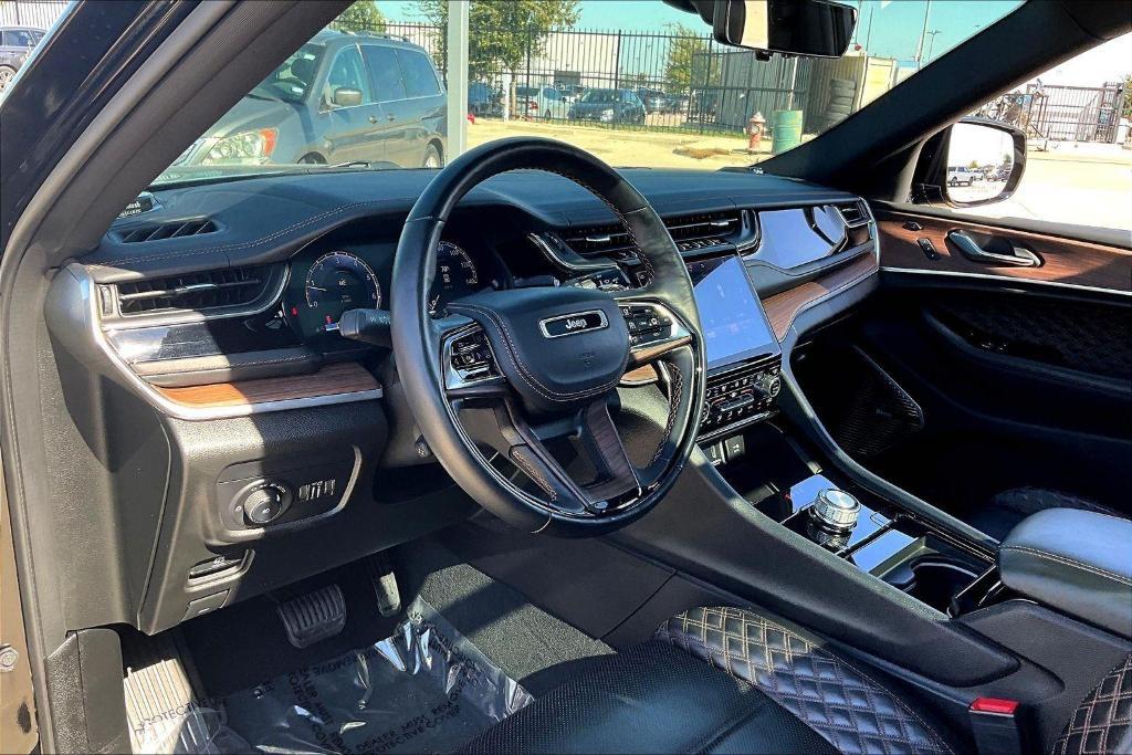 used 2023 Jeep Grand Cherokee car, priced at $34,999