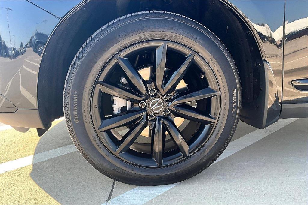 used 2025 Acura RDX car, priced at $39,900