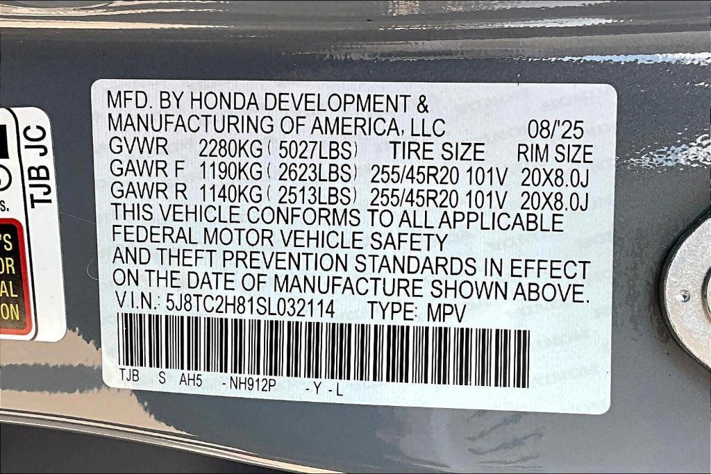 new 2025 Acura RDX car, priced at $56,400