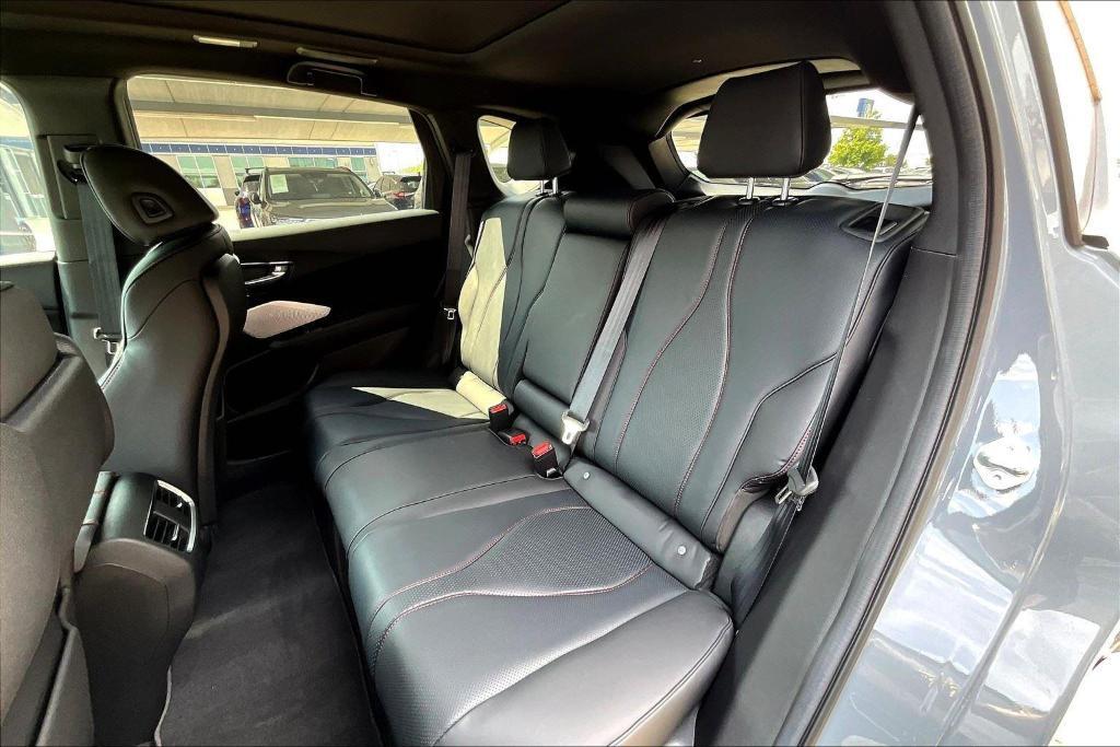new 2025 Acura RDX car, priced at $56,400
