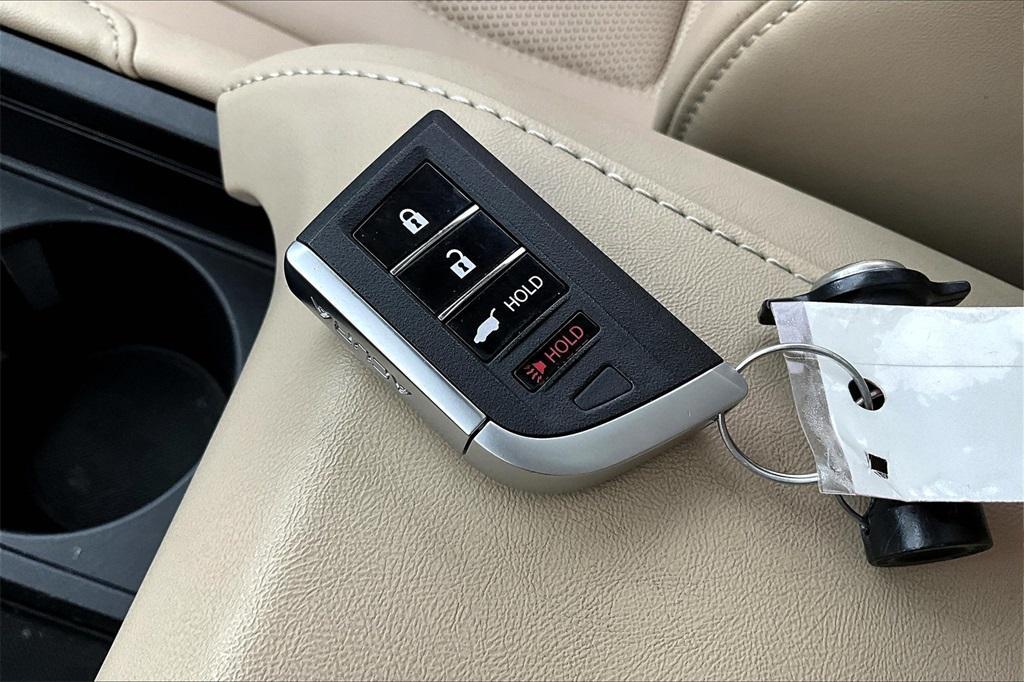 used 2023 Acura RDX car, priced at $35,500