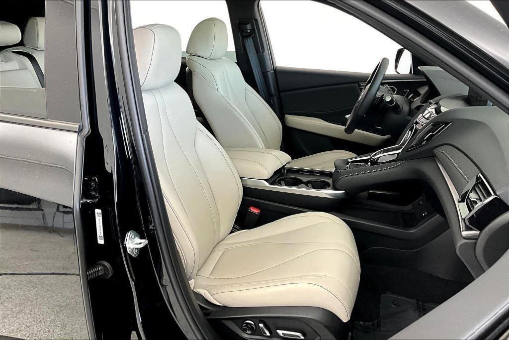 used 2025 Acura RDX car, priced at $41,000