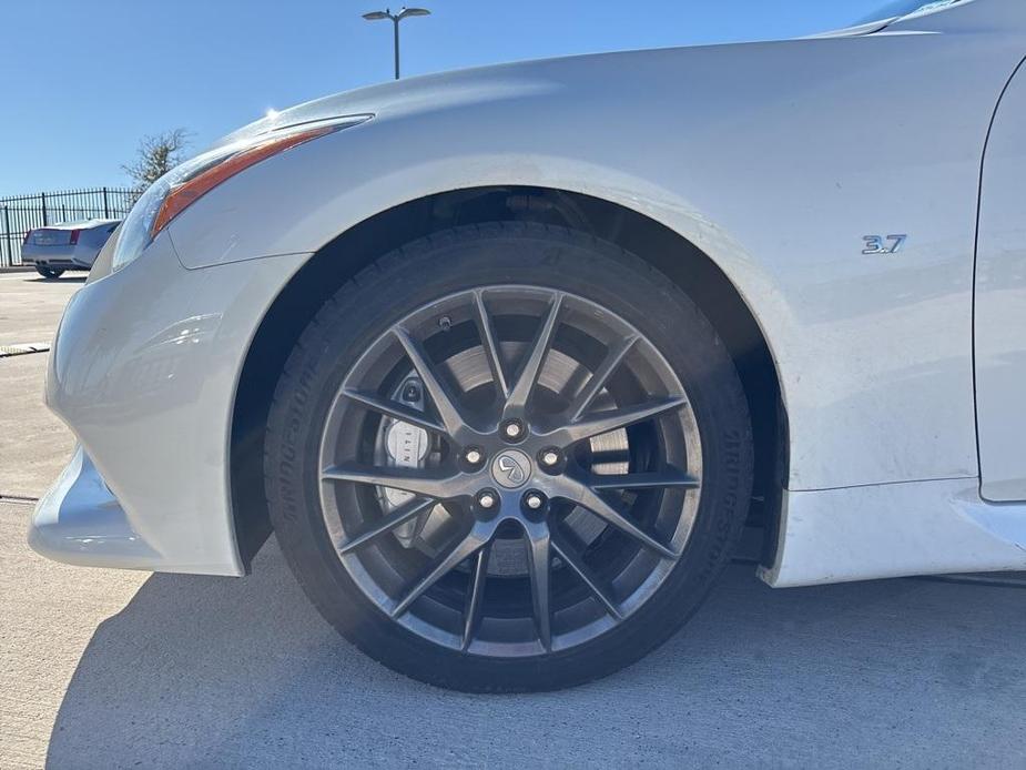 used 2015 INFINITI Q60 IPL car, priced at $27,500