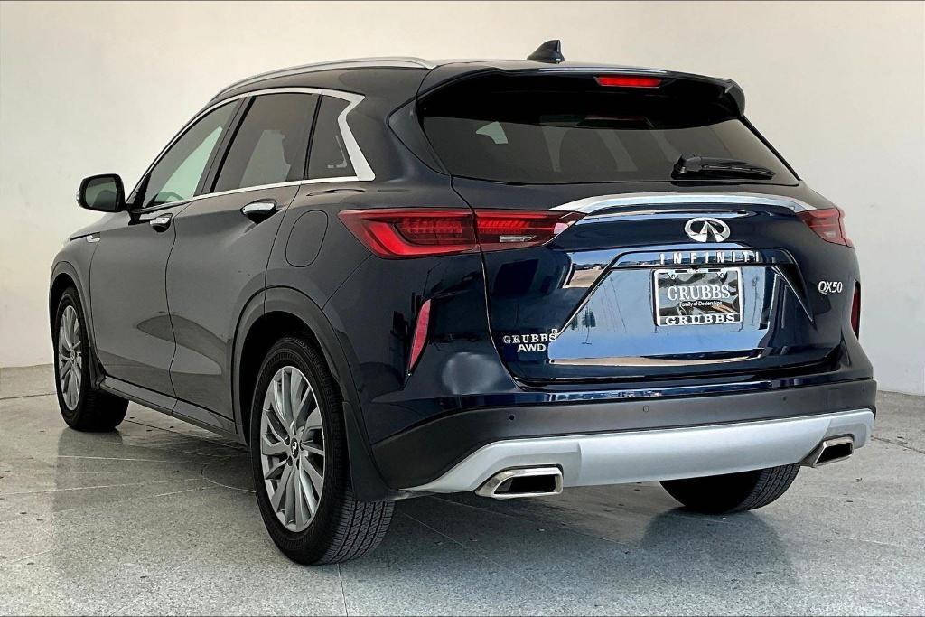 used 2025 Acura RDX car, priced at $41,500