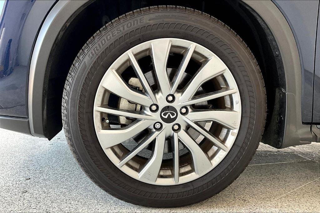 used 2025 Acura RDX car, priced at $41,500