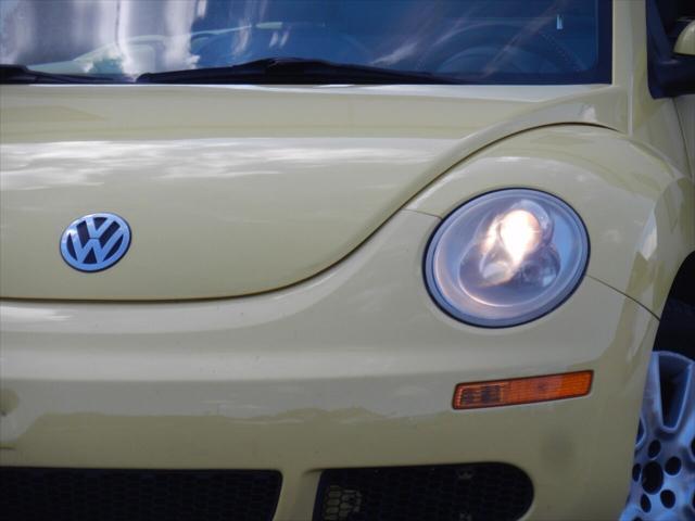 used 2008 Volkswagen New Beetle car, priced at $9,995