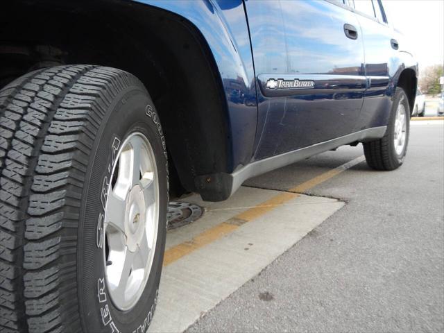 used 2002 Chevrolet TrailBlazer car, priced at $6,995