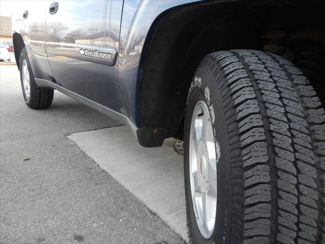 used 2002 Chevrolet TrailBlazer car, priced at $6,995