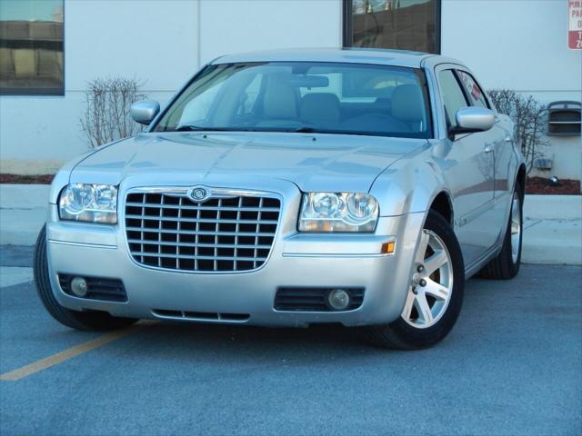 used 2006 Chrysler 300 car, priced at $10,995