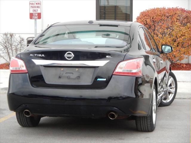 used 2013 Nissan Altima car, priced at $10,995