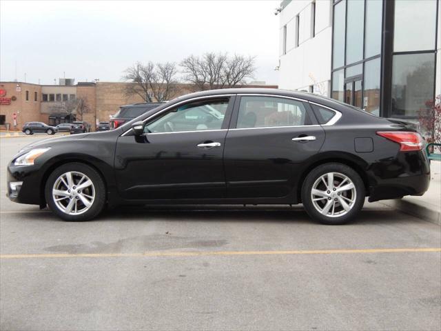 used 2013 Nissan Altima car, priced at $10,995