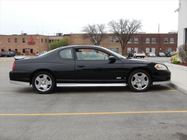 used 2007 Chevrolet Monte Carlo car, priced at $12,995