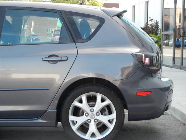 used 2007 Mazda Mazda3 car, priced at $8,995