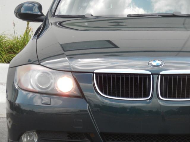 used 2006 BMW 325 car, priced at $9,995