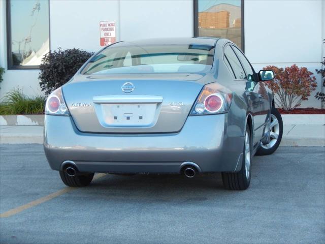 used 2009 Nissan Altima car, priced at $7,995