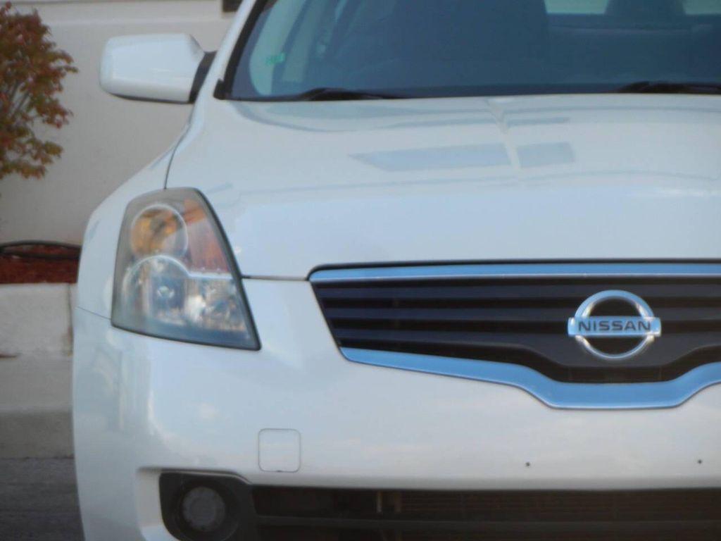 used 2009 Nissan Altima car, priced at $6,995