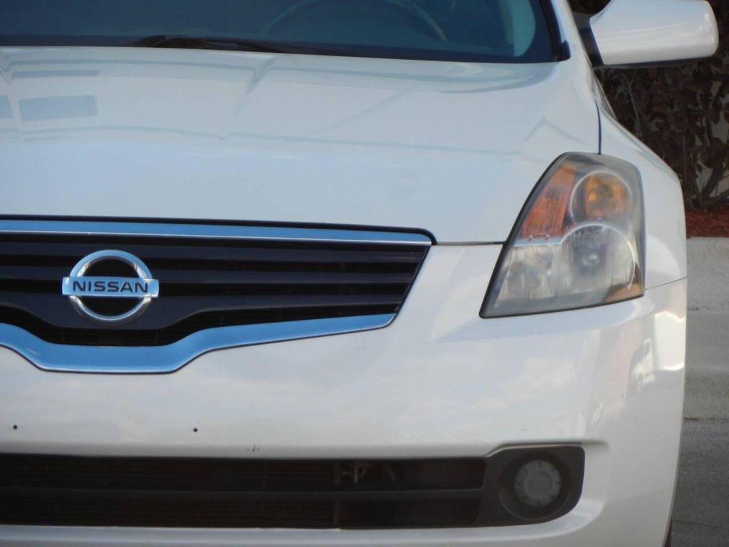 used 2009 Nissan Altima car, priced at $6,995