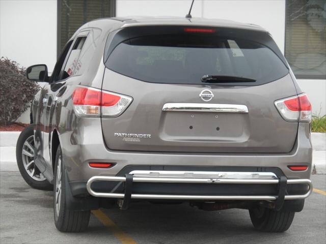 used 2013 Nissan Pathfinder car, priced at $10,995