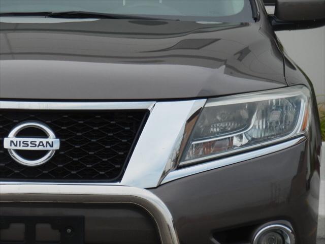 used 2013 Nissan Pathfinder car, priced at $10,995