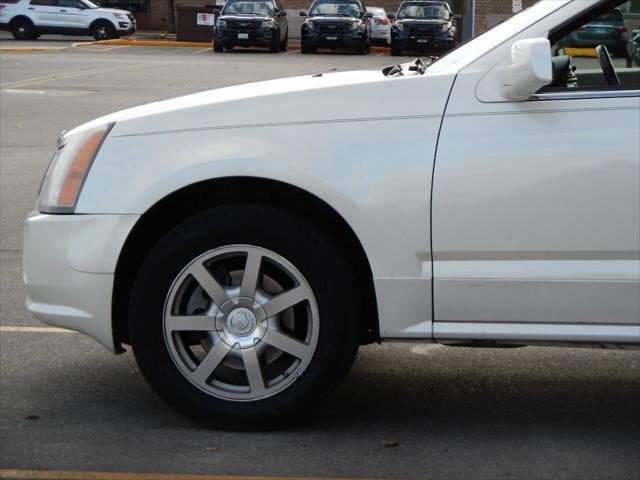 used 2005 Cadillac SRX car, priced at $9,995