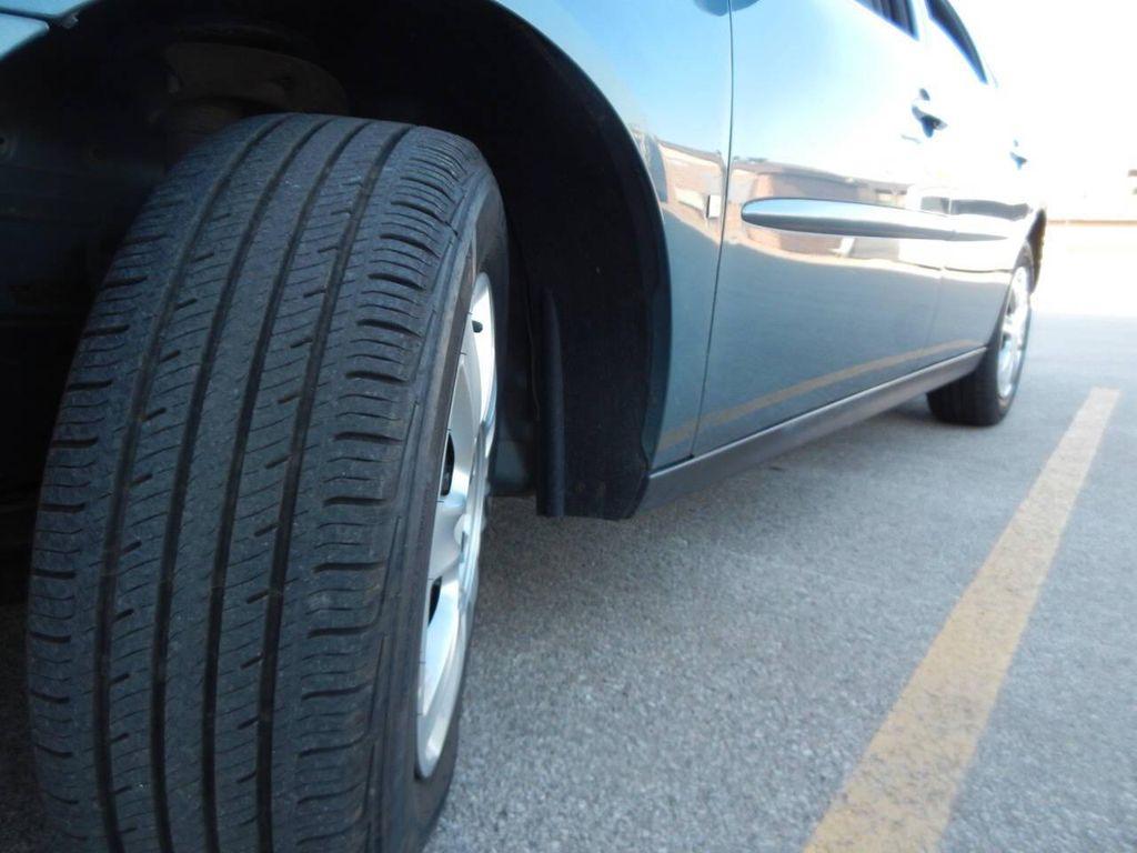 used 2006 Buick LaCrosse car, priced at $5,995