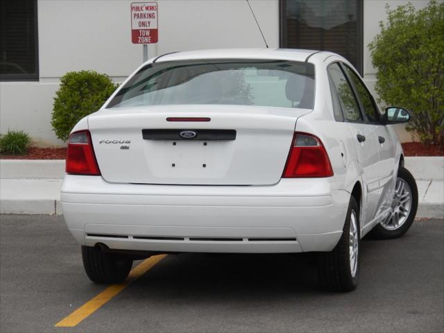 used 2007 Ford Focus car, priced at $5,995